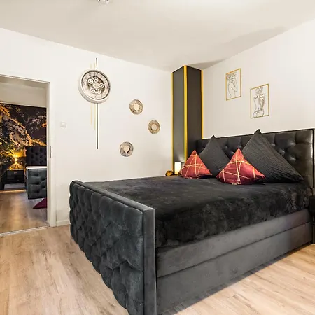 Daire Stilvolles Wohlfuehl-apartment Mit Balkon *